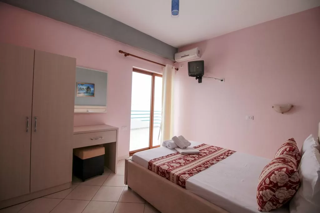 Blue Bay - STD DBL 2.jpg